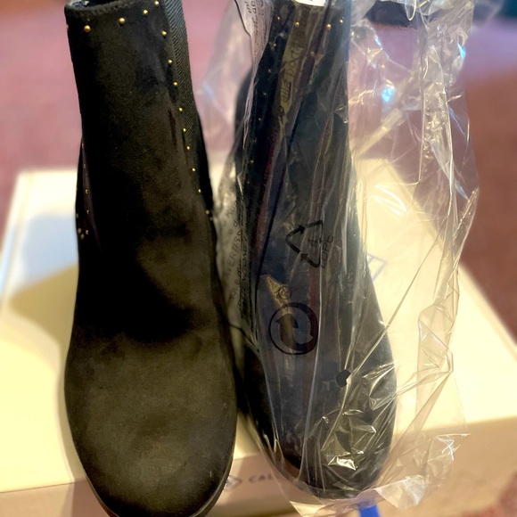 Call it Spring Boots - Picture 2 of 7